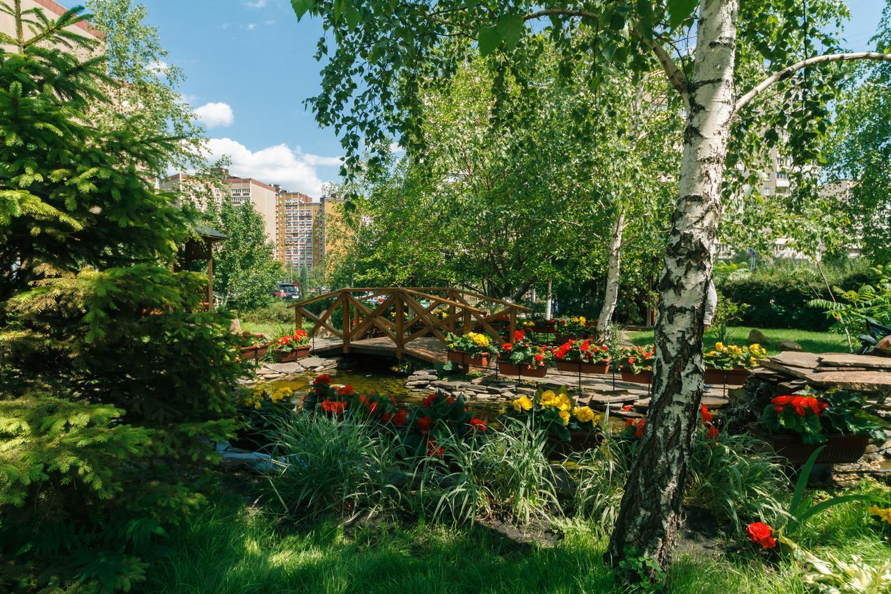 Apartment Poznyaky-Bazhana เคียฟ ภายนอก รูปภาพ
