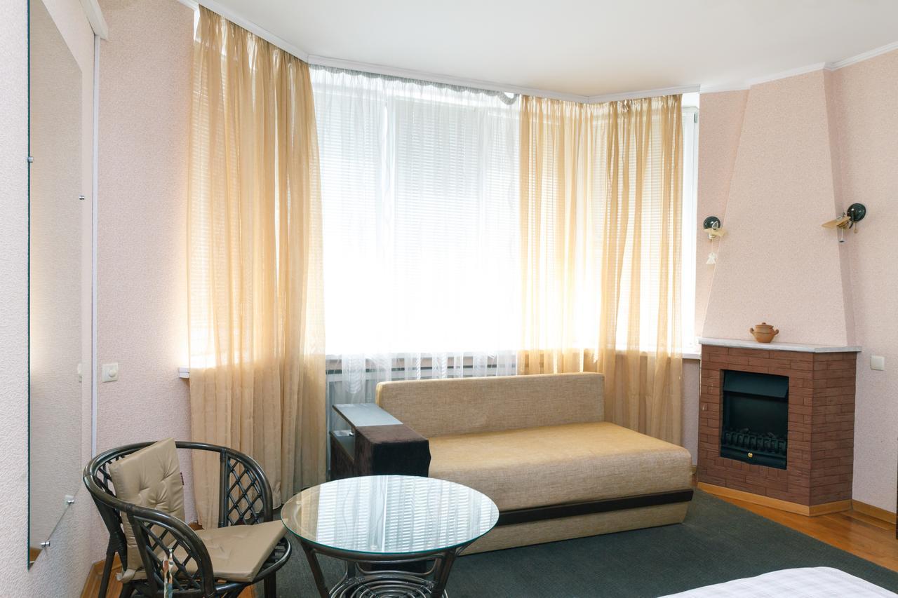 Apartment Poznyaky-Bazhana เคียฟ ภายนอก รูปภาพ